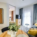 Przy Promenadzie Trzy Korony Z Sypialnia - Parking - An Der Promenade Trzy Korony Mit Schlafzimmer - Parkplatz- Na Wyspie *