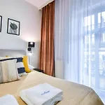 Przy Promenadzie Trzy Korony Z Sypialnia - Parking - An Der Promenade Trzy Korony Mit Schlafzimmer - Parkplatz- Na Wyspie