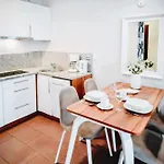 Przy Promenadzie Trzy Korony Z Sypialnia - Parking - An Der Promenade Trzy Korony Mit Schlafzimmer - Parkplatz- Na Wyspie شقة *