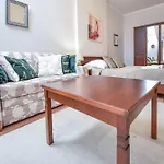 شقة Przy Promenadzie Trzy Korony Z Sypialnia - Parking - An Der Promenade Trzy Korony Mit Schlafzimmer - Parkplatz- Na Wyspie سفينويتشي