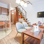 Przy Promenadzie Trzy Korony Z Sypialnia - Parking - An Der Promenade Trzy Korony Mit Schlafzimmer - Parkplatz- Na Wyspie سفينويتشي