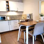 Przy Promenadzie Trzy Korony Z Sypialnia - Parking - An Der Promenade Trzy Korony Mit Schlafzimmer - Parkplatz- Na Wyspie *