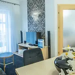 Przy Promenadzie Trzy Korony Z Sypialnia - Parking - An Der Promenade Trzy Korony Mit Schlafzimmer - Parkplatz- Na Wyspie *