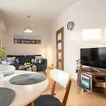Przy Promenadzie Trzy Korony Z Sypialnia - Parking - An Der Promenade Trzy Korony Mit Schlafzimmer - Parkplatz- Na Wyspie شقة