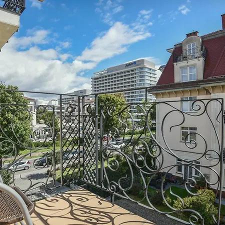 Przy Promenadzie Trzy Korony Z Sypialnia - Parking - An Der Promenade Trzy Korony Mit Schlafzimmer - Parkplatz- Na Wyspie Svinoústí