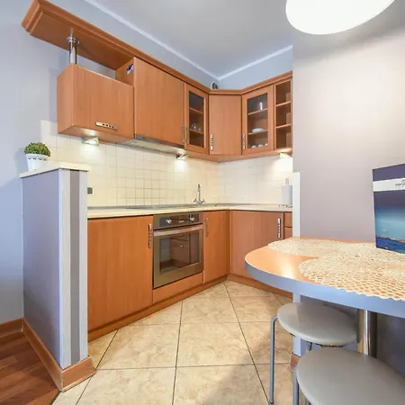 Przy Promenadzie Trzy Korony Z Sypialnia - Parking - An Der Promenade Trzy Korony Mit Schlafzimmer - Parkplatz- Na Wyspie *