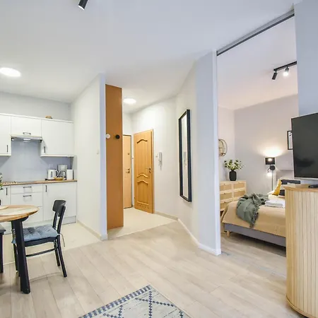 Przy Promenadzie Trzy Korony Z Sypialnia - Parking - An Der Promenade Trzy Korony Mit Schlafzimmer - Parkplatz- Na Wyspie *