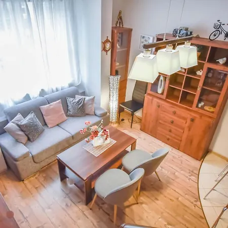 شقة Przy Promenadzie Trzy Korony Z Sypialnia - Parking - An Der Promenade Trzy Korony Mit Schlafzimmer - Parkplatz- Na Wyspie