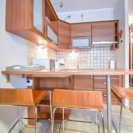 아파트 Przy Promenadzie Trzy Korony Z Sypialnia - Parking - An Der Promenade Trzy Korony Mit Schlafzimmer - Parkplatz- Na Wyspie