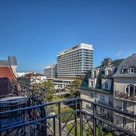 شقة Przy Promenadzie Trzy Korony Z Sypialnia - Parking - An Der Promenade Trzy Korony Mit Schlafzimmer - Parkplatz- Na Wyspie سفينويتشي