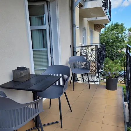 아파트 Przy Promenadzie Trzy Korony Z Sypialnia - Parking - An Der Promenade Trzy Korony Mit Schlafzimmer - Parkplatz- Na Wyspie *
