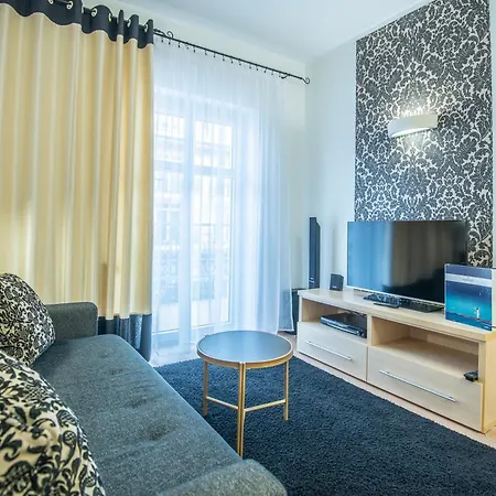 Przy Promenadzie Trzy Korony Z Sypialnia - Parking - An Der Promenade Trzy Korony Mit Schlafzimmer - Parkplatz- Na Wyspie