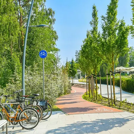 Przy Promenadzie Trzy Korony Z Sypialnia - Parking - An Der Promenade Trzy Korony Mit Schlafzimmer - Parkplatz- Na Wyspie شقة *