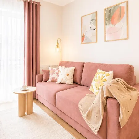 Przy Promenadzie Trzy Korony Z Sypialnia - Parking - An Der Promenade Trzy Korony Mit Schlafzimmer - Parkplatz- Na Wyspie * Svinoústí