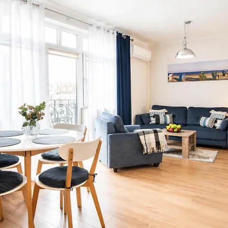 Apartmán Przy Promenadzie Trzy Korony Z Sypialnia - Parking - An Der Promenade Trzy Korony Mit Schlafzimmer - Parkplatz- Na Wyspie Svinoústí