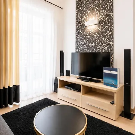 Apartmán Przy Promenadzie Trzy Korony Z Sypialnia - Parking - An Der Promenade Trzy Korony Mit Schlafzimmer - Parkplatz- Na Wyspie